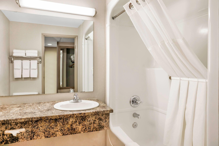 Bathroom 4, Days Inn & Suites by Wyndham West Edmonton, Division No. 11