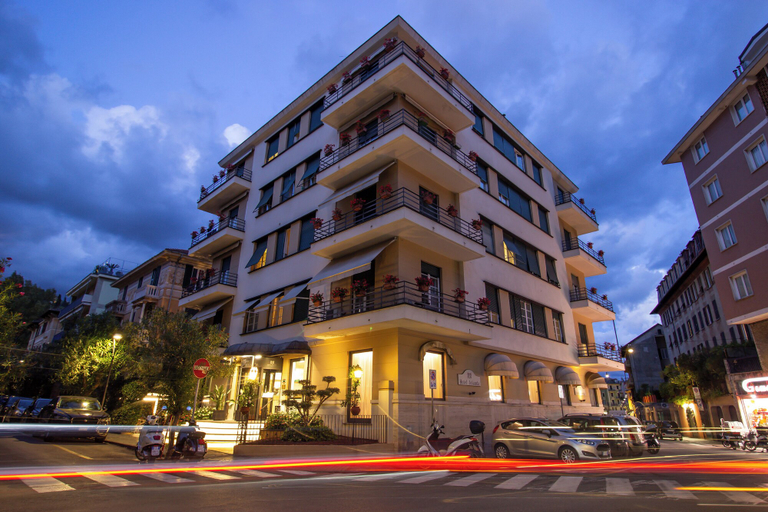 Exterior & Views 2, Hotel Jolanda, Genova