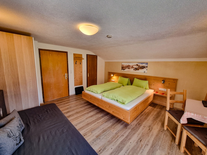 Bedroom 3, Haus Bergheim, Imst