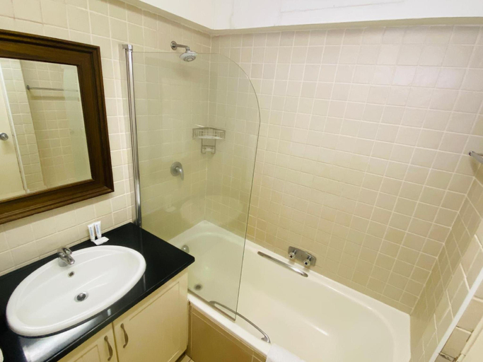 Bathroom 5, First Group Breakers Resort - Official, eThekwini