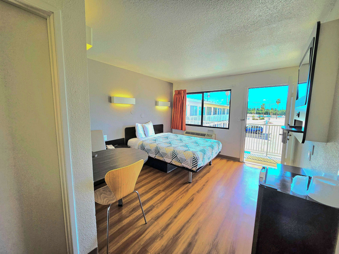 Bedroom 3, Motel 6 Palm Desert, CA - Palm Springs Area, Riverside