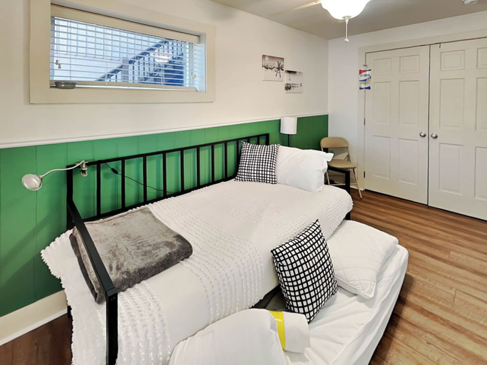 Bedroom 3, Lazy Days by Taylor Made Deep Creek, Garrett
