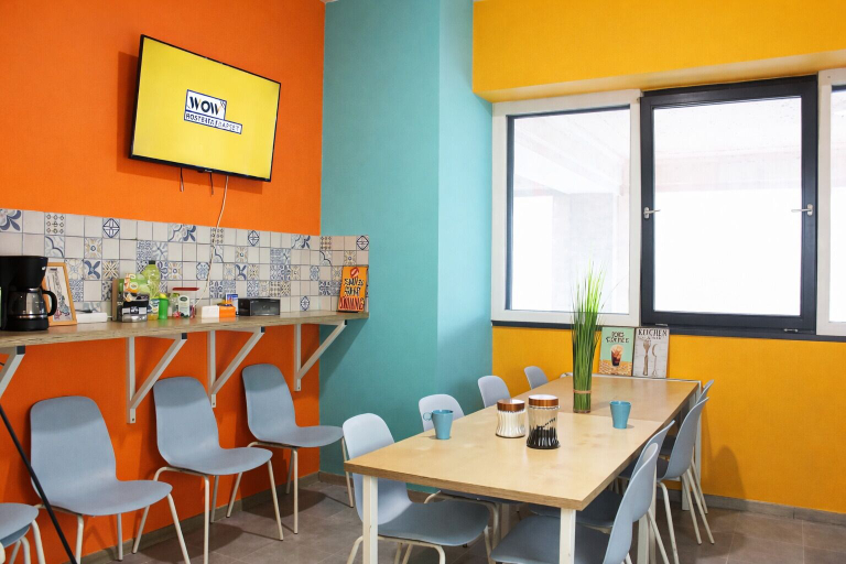 Food & Drinks 5, WOW City Hostel, Budapesti