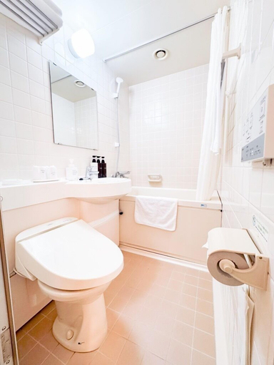Bathroom 4, Uwajima Oriental Hotel, Uwajima