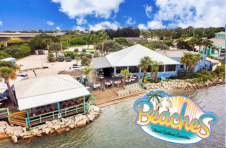 Terrace/patio 3, Home 1 Block From 2 Beaches W/private Pool, High-speed Wifi & Central AC, Saint Johns