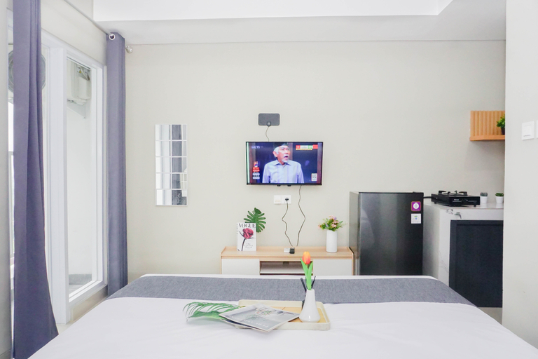 Bedroom 3, Chic Studio Apartment at Royal Sentul Park By Travelio, Bogor