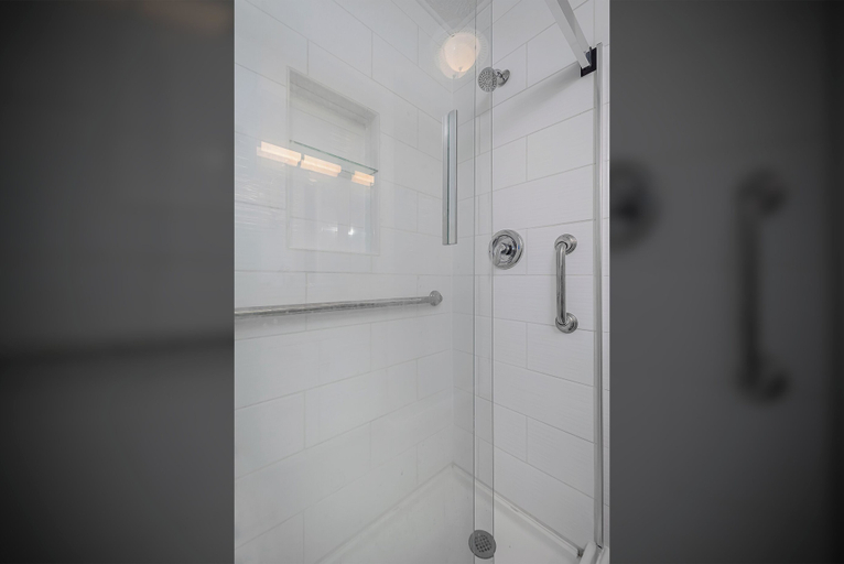 Bathroom 4, Ski Harbor 11 by Taylor Made Deep Creek, Garrett