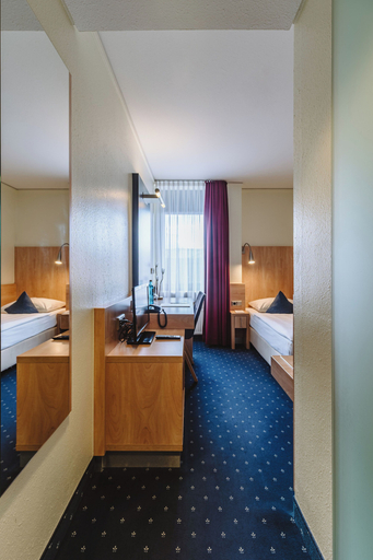 Bedroom 3, Hotel Gustav Stresemann Institut, Bonn