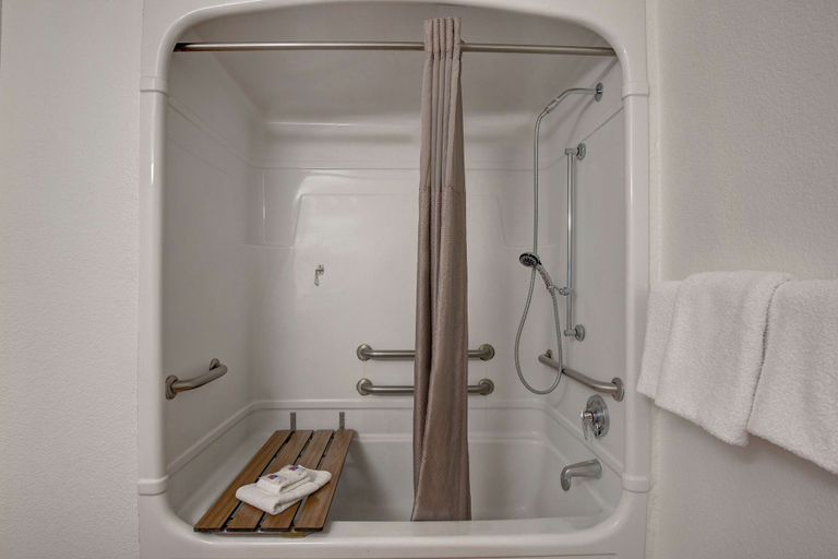 Bathroom 4, Motel 6 Gilroy, CA, Santa Clara