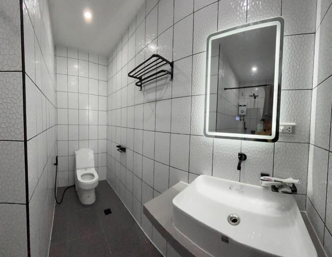 Bathroom 3, Hotel Sisters Inn Moalboal, Moalboal