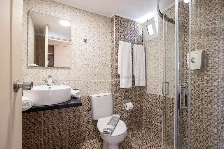 Bathroom 5, Rethymno Village, Crete