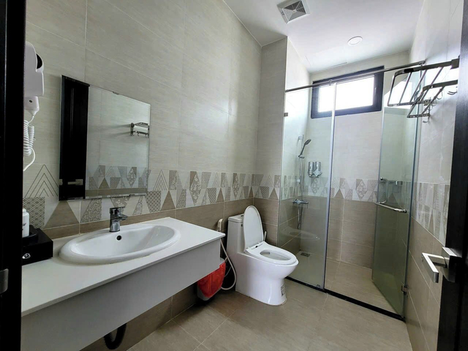 Bathroom 5, E3 Homestay & Cafe Phu Quoc, Phú Quốc