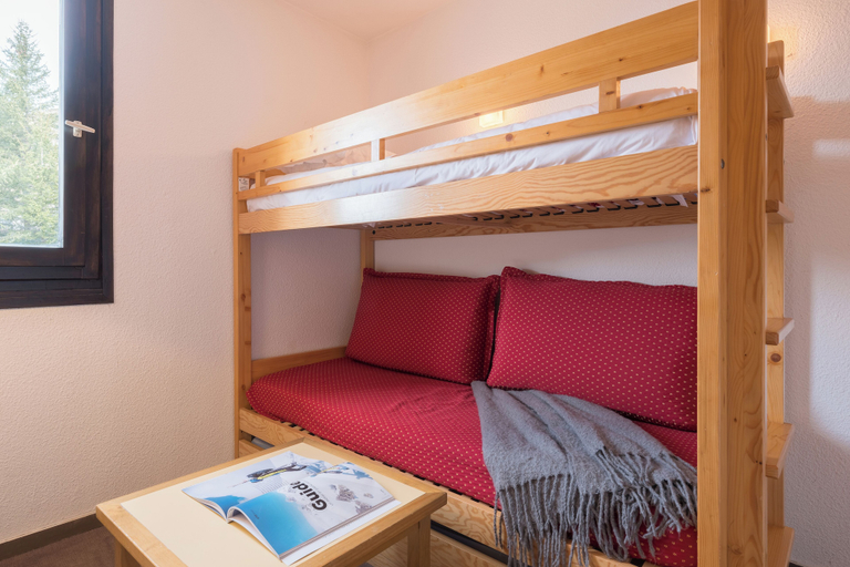 Bedroom 2, Résidence Pierre & Vacances Les Menuires Les Combes, Savoie