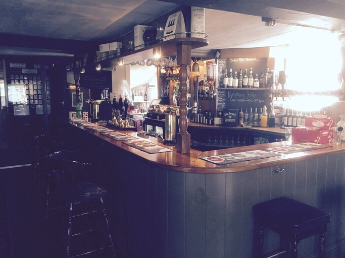 Food & Drinks 5, The Globe Inn, Devon