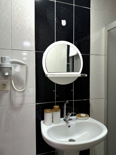 Bathroom 5, Avcilar Inci Hotel, Avcılar