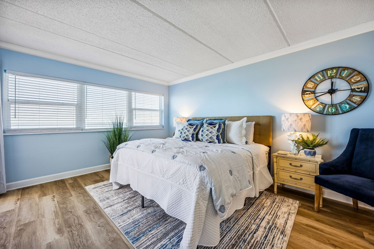 Bedroom 3, Tastefully Decorated Condo with Scenic Beach Views by RedAwning, Nassau
