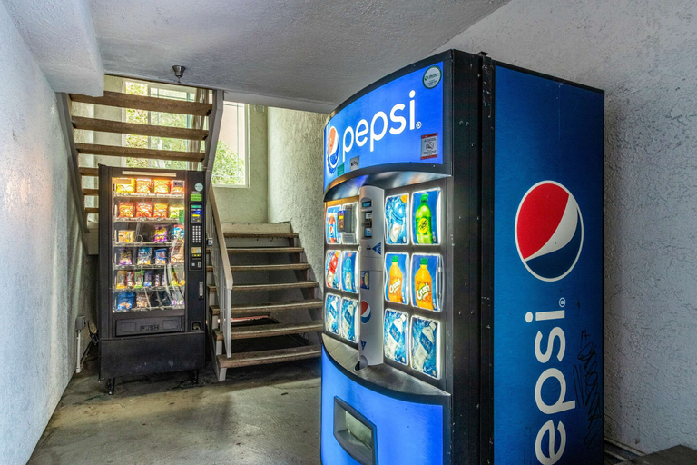Food & Drinks 5, Motel 6 Fountain Valley, CA - Huntington Beach Area, Orange