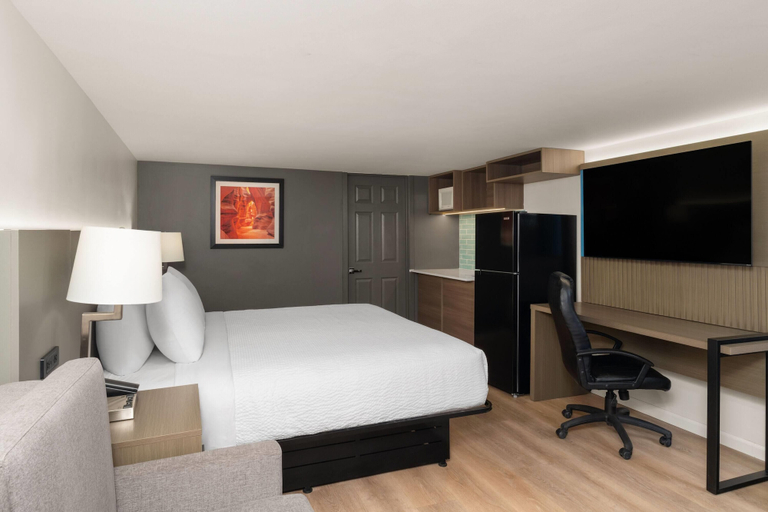 Bedroom 3, Baymont by Wyndham Rock Springs, Sweetwater