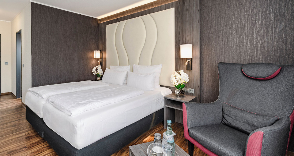 Bedroom 3, PLAZA INN Grevenbroich, Rhein-Kreis Neuss