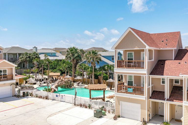 Exterior & Views 2, Port A Good Time by Silver Sands Vacation Rentals, Nueces