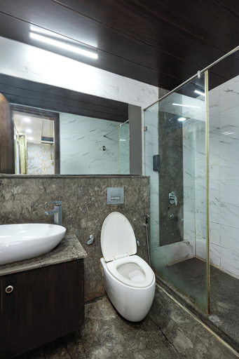 Bathroom 4, The Bed and Rock, Delhi