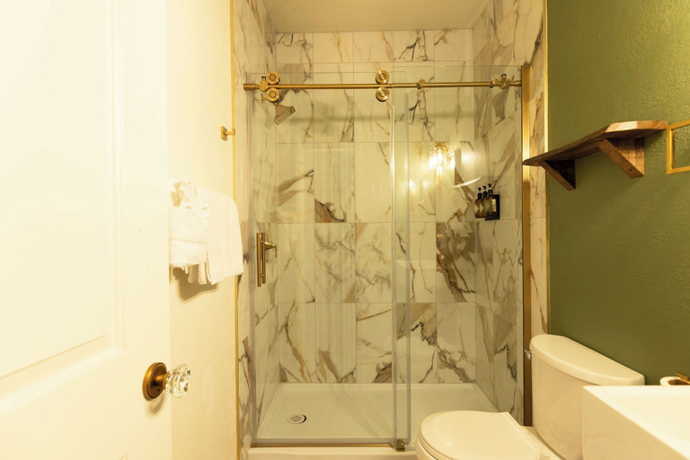 Bathroom 4, The Burgundy, San Bernardino