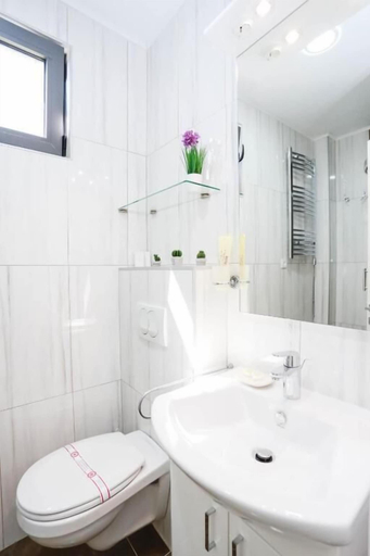 Bathroom 5, Boutique Hotel Arka