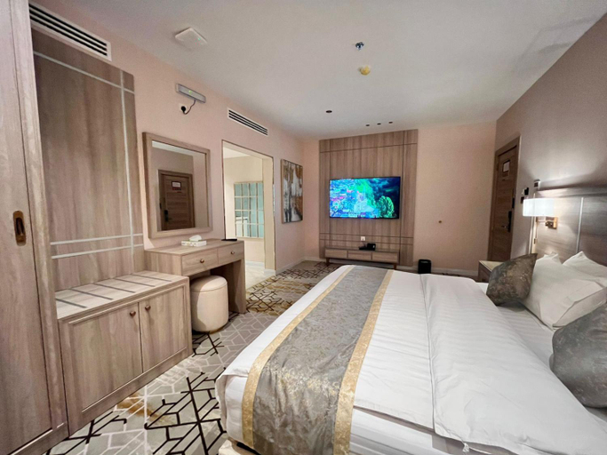 Bedroom 4, Grand Line, Tabuk