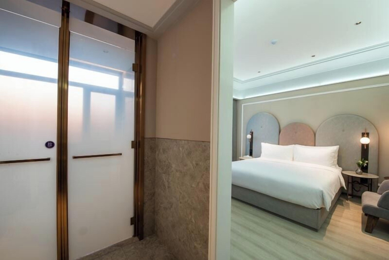Bedroom 4, Mercure Qingdao Downtown, Qingdao
