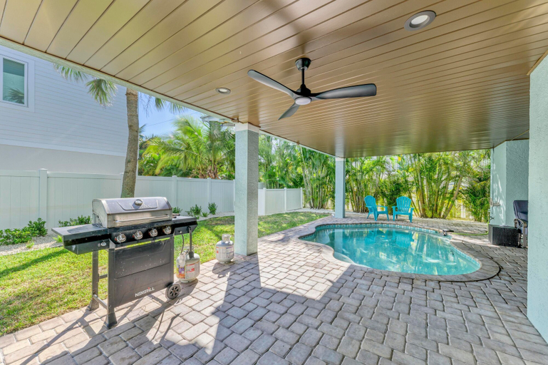 Sport & Beauty 2, Anna Maria Island Beach Palace, Manatee
