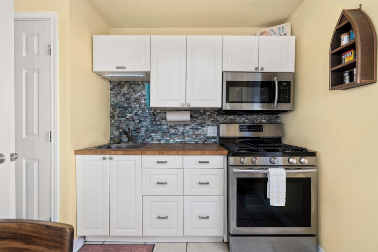 Others 5, Rockport Redfish Cottage by Miss Kitty’s, Aransas