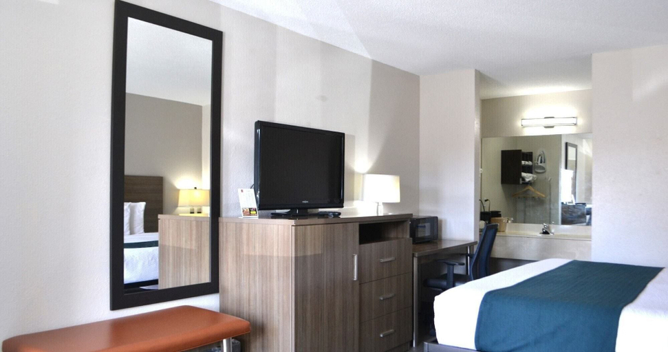Bedroom 3, Studio 6 Suites Chattanooga, TN - Lookout Mtn., Hamilton