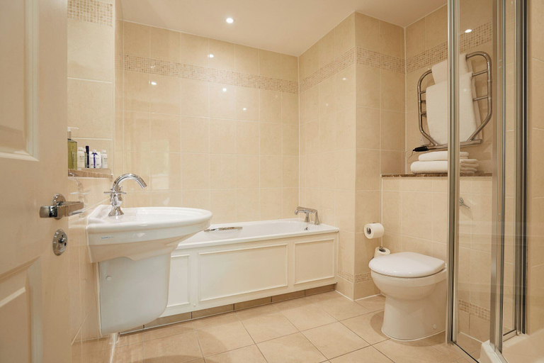 Bathroom 5, Macdonald Botley Park Hotel & Spa, Hampshire