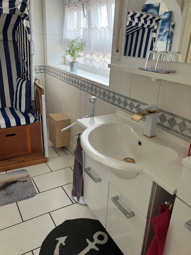 Bathroom 5, Gästehaus Tante Tienchen, Ortenaukreis