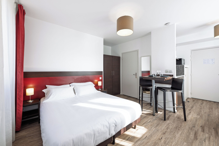 Bedroom 3, Residhotel Lille Vauban, Nord