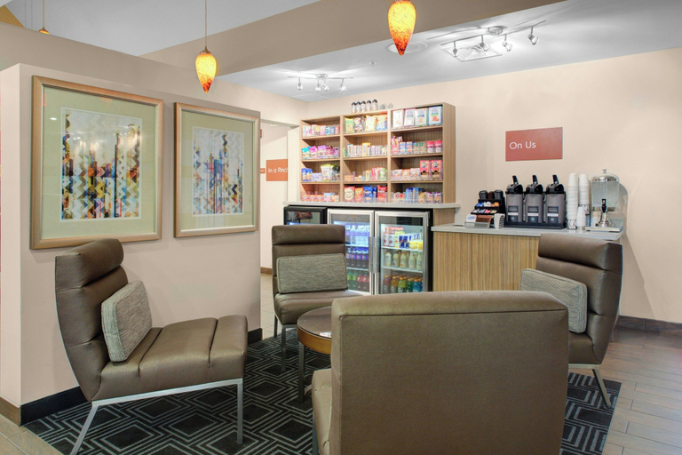 Food & Drinks 5, TownePlace Suites by Marriott Wichita East, Sedgwick