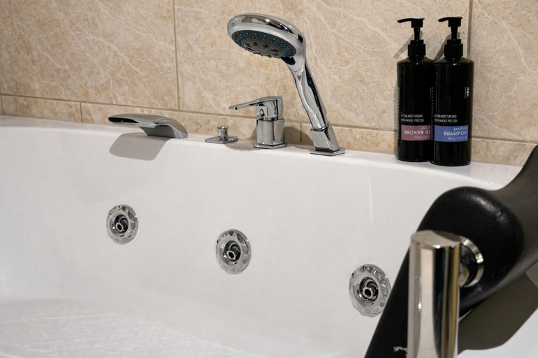 Bathroom 4, Hotel Evsen, Fatih