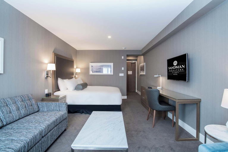 Bedroom 3, Sandman Signature St. John's Hotel, Division No. 1