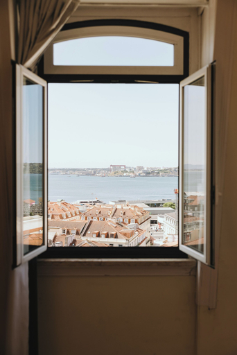Others 5, Lisb'on Hostel, Lisbon