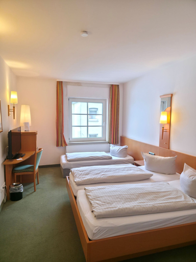 Bedroom 4, Hotel Bitburger Hof, Eifelkreis Bitburg-Prüm