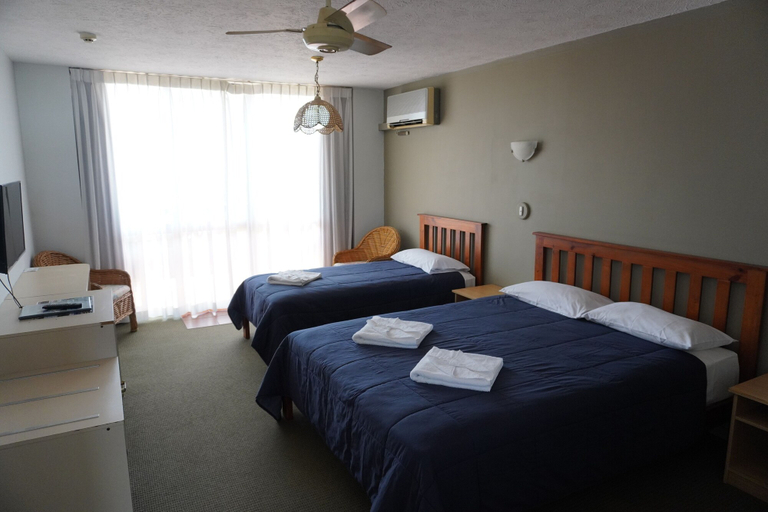 Bedroom 3, Hervey Bay Hotel & Resort, Hervey Bay - Pt A