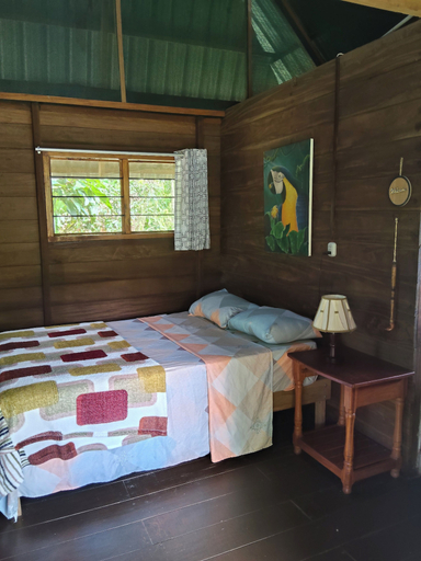 Bedroom, Quirquincho House, Tambopata