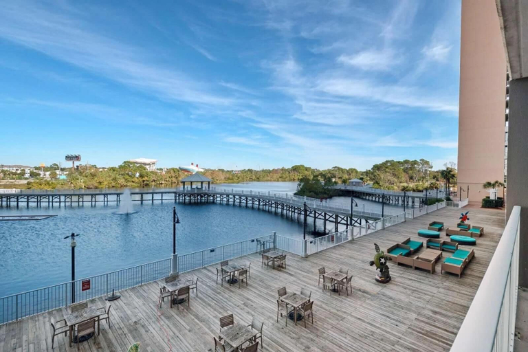 Sport & Beauty 3, Laketown Wharf 116, Bay