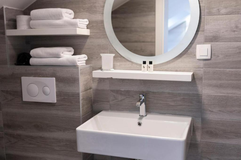 Bathroom, Hotel Boutique Libris, Sarajevo