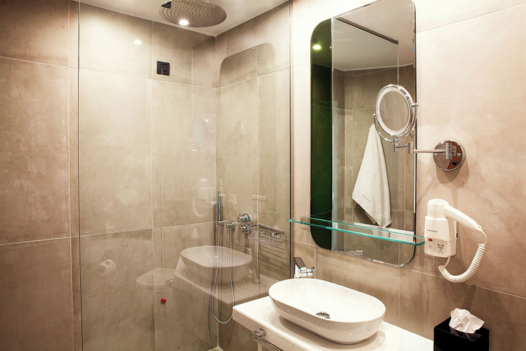 Bathroom 5, Zeus Essence Wyndham Athens Residence, Attica