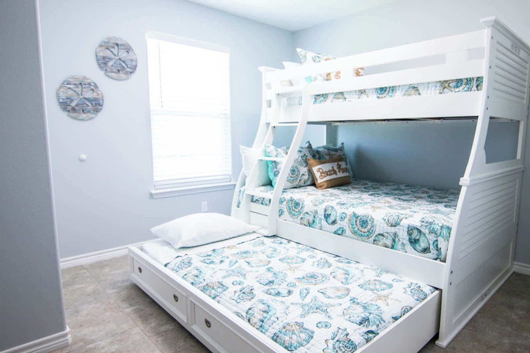 Bedroom 3, Off da Hook Private Heated Pool Pet Friendly, Nueces