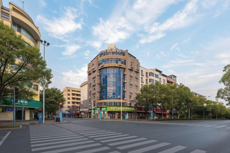 Exterior & Views 2, Tianlong Boutique Hotel, Ji'an