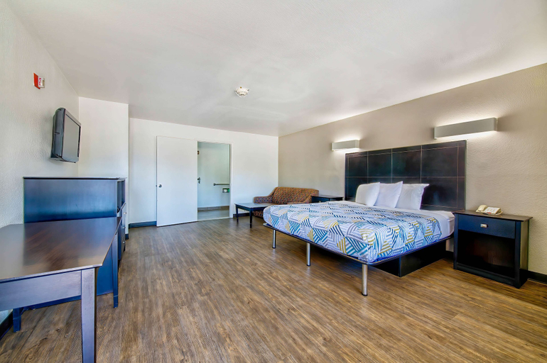 Bedroom 3, Motel 6 Arlington, TX, Arlington