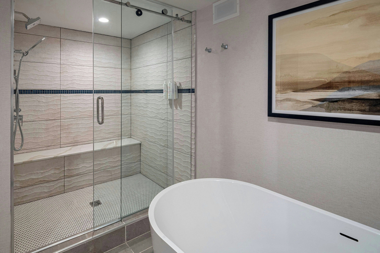 Bathroom 5, Albuquerque Marriott Pyramid North, Bernalillo
