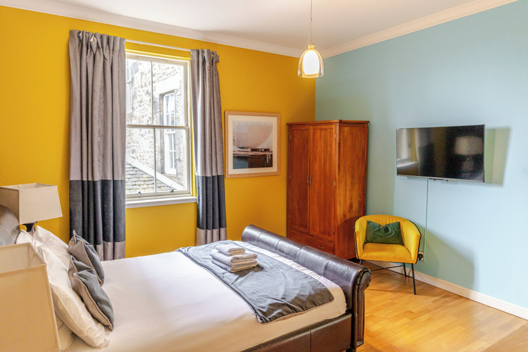 Bedroom 3, St Giles ApartHotel by Joivy, Edinburgh